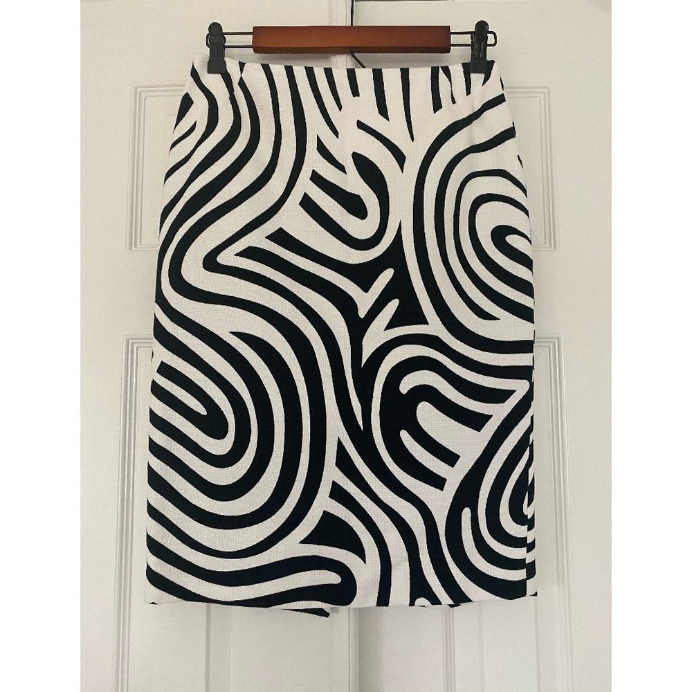 Lafayette 148 Black and White Printed Pencil Skirt